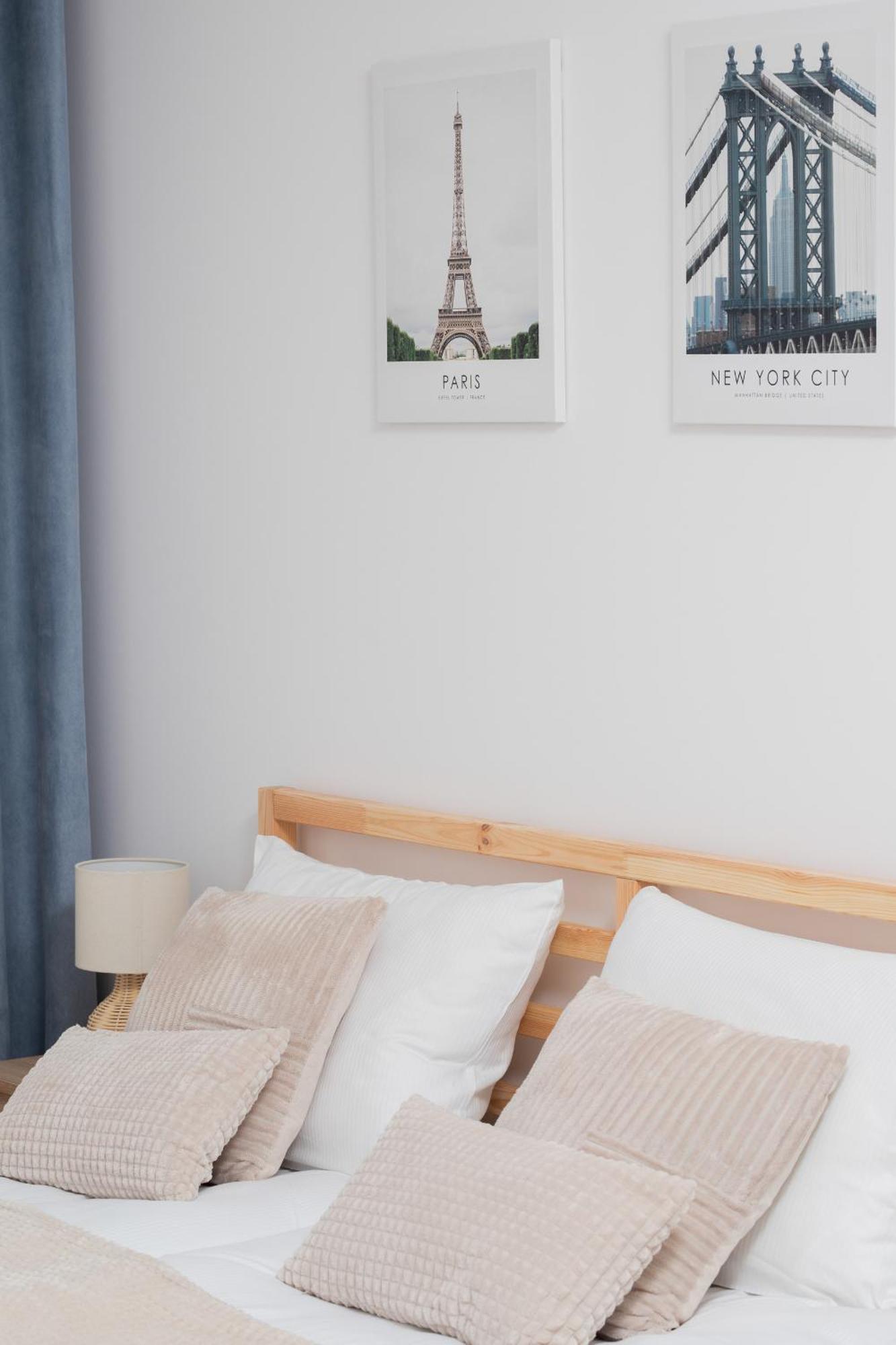 Bright With Private Garden And Accepting Pets By Renters